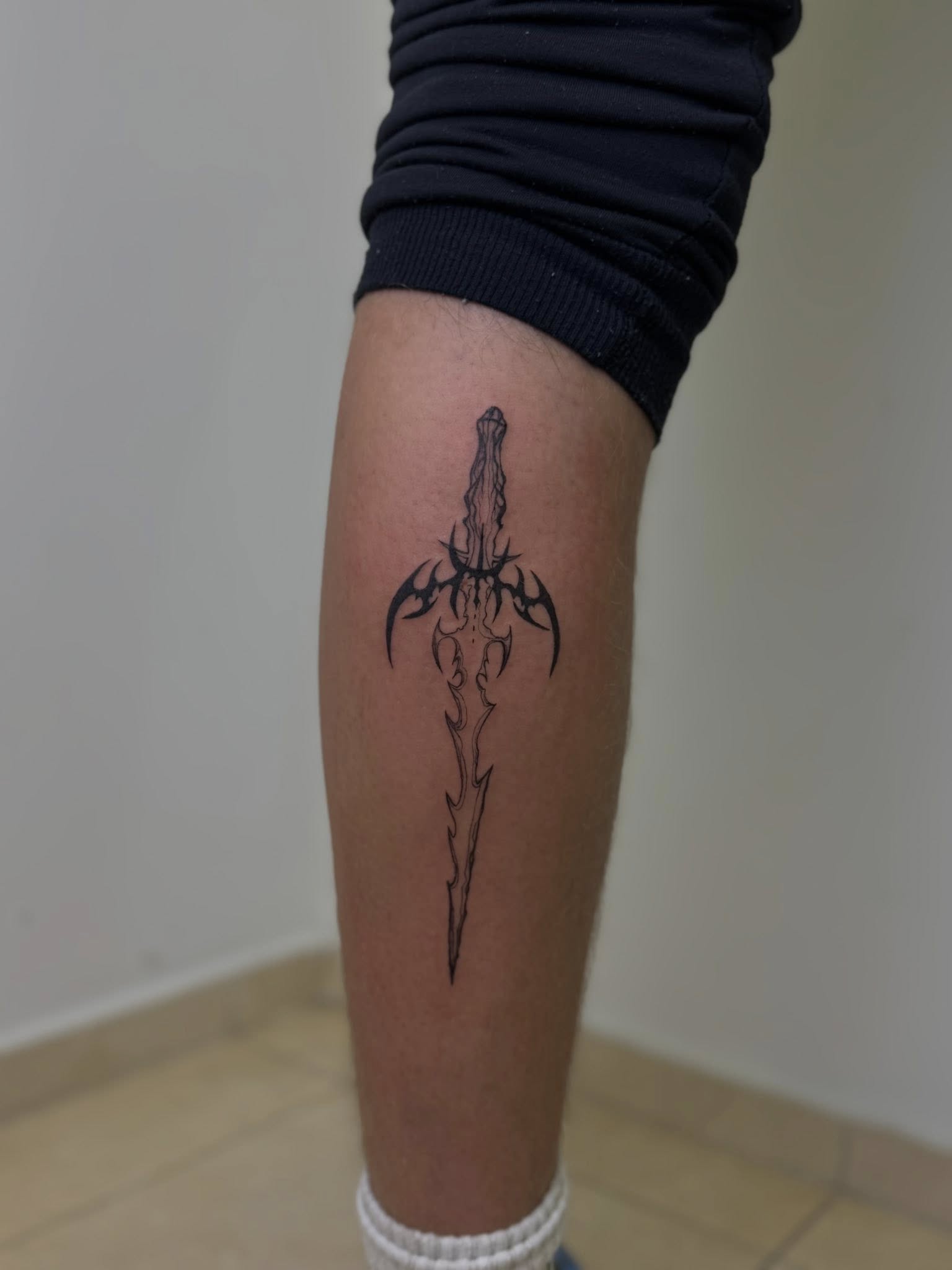Fine line tatovering af Sophia - Real Ink Tattoo Herning